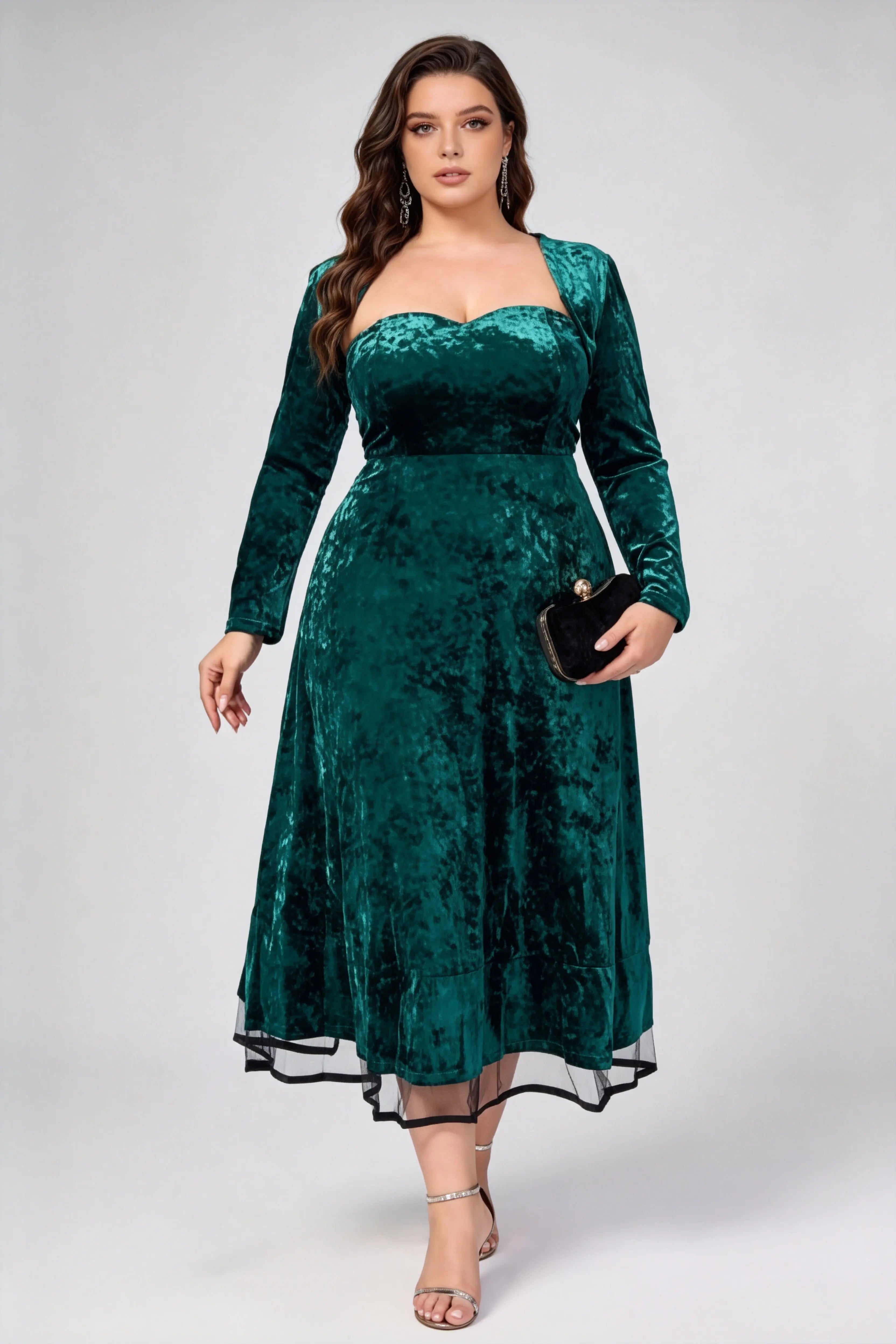 Plus Size Emerald Green Velvet Sweetheart Cutout Neck Long Sleeve A-Li phoehua Plus Size Emerald Green Velvet Sweetheart Cutout Neck Long Sleeve A-Li phoehua