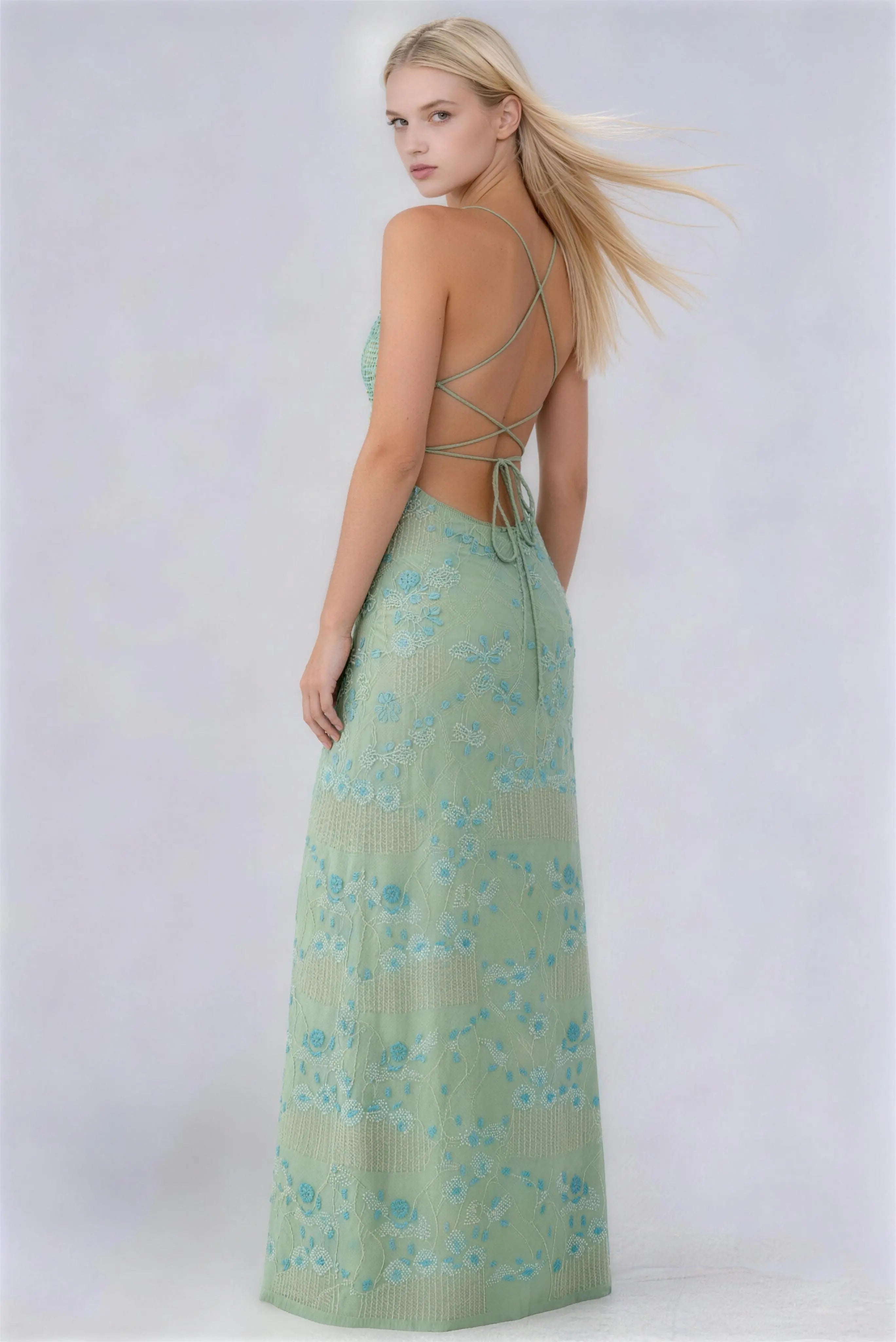 Phoehua Side View of Embroidered Backless Dress, Windy Flowing Skirt V-Neck Spaghetti Strap Elegant Summer Formal Party Gown