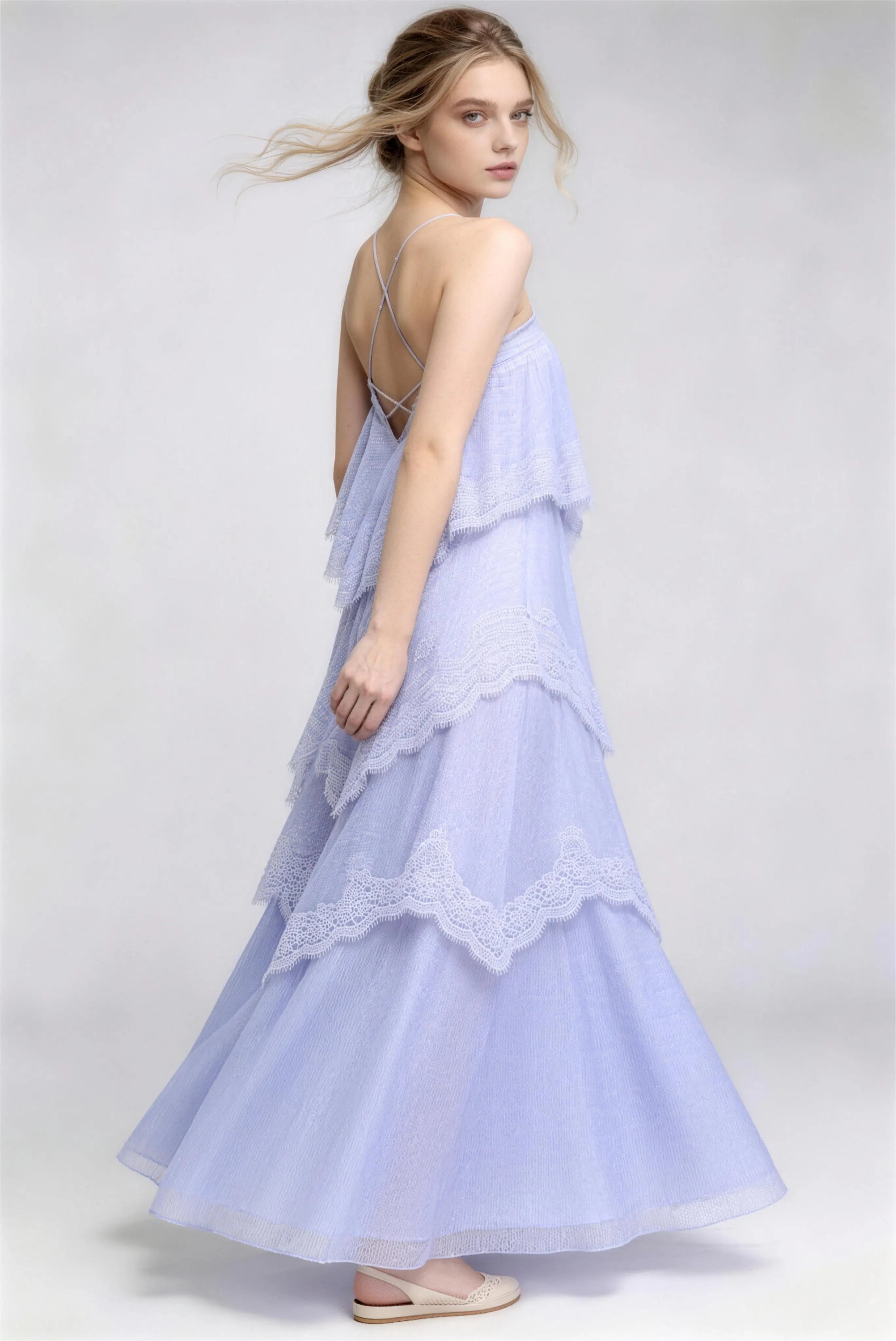 Phoehua Side View of Sky Blue Lace Tiered Dress, Flowing Skirt Movement Spaghetti Strap Backless Layered Lace Summer Party Dress