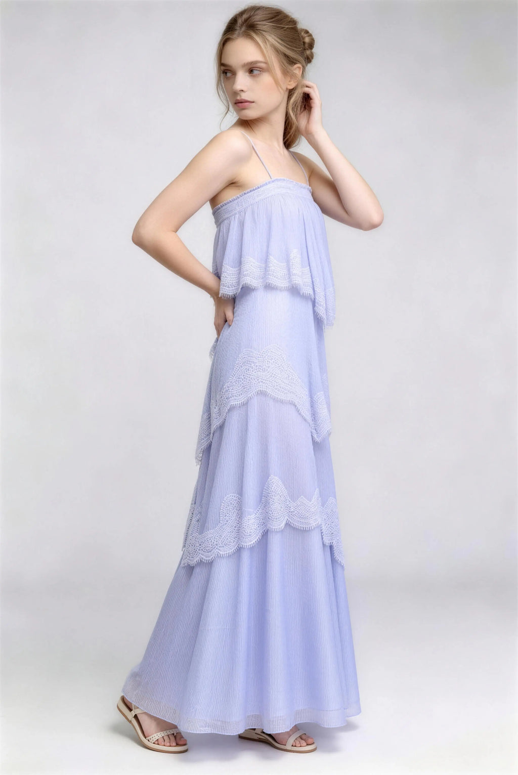 Lace Tiered Backless Maxi Dress