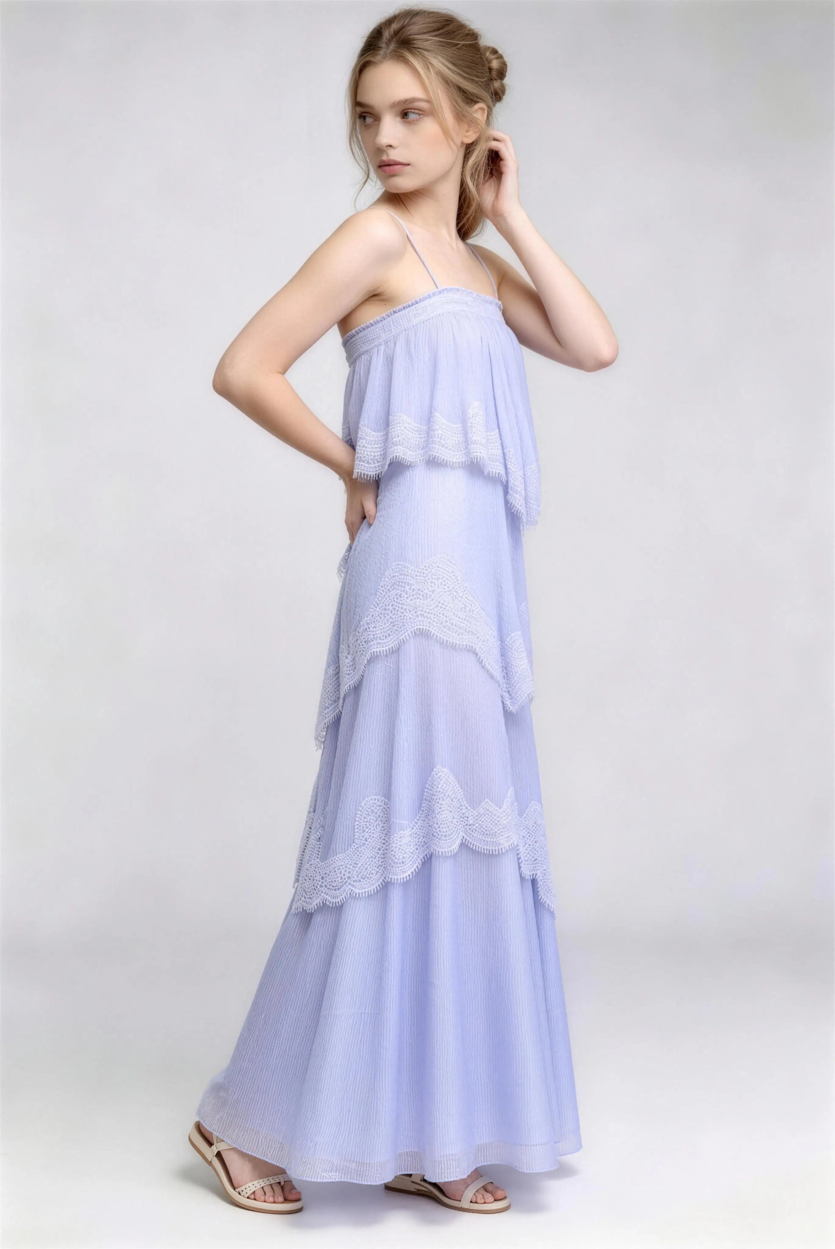 Lace Tiered Backless Maxi Dress