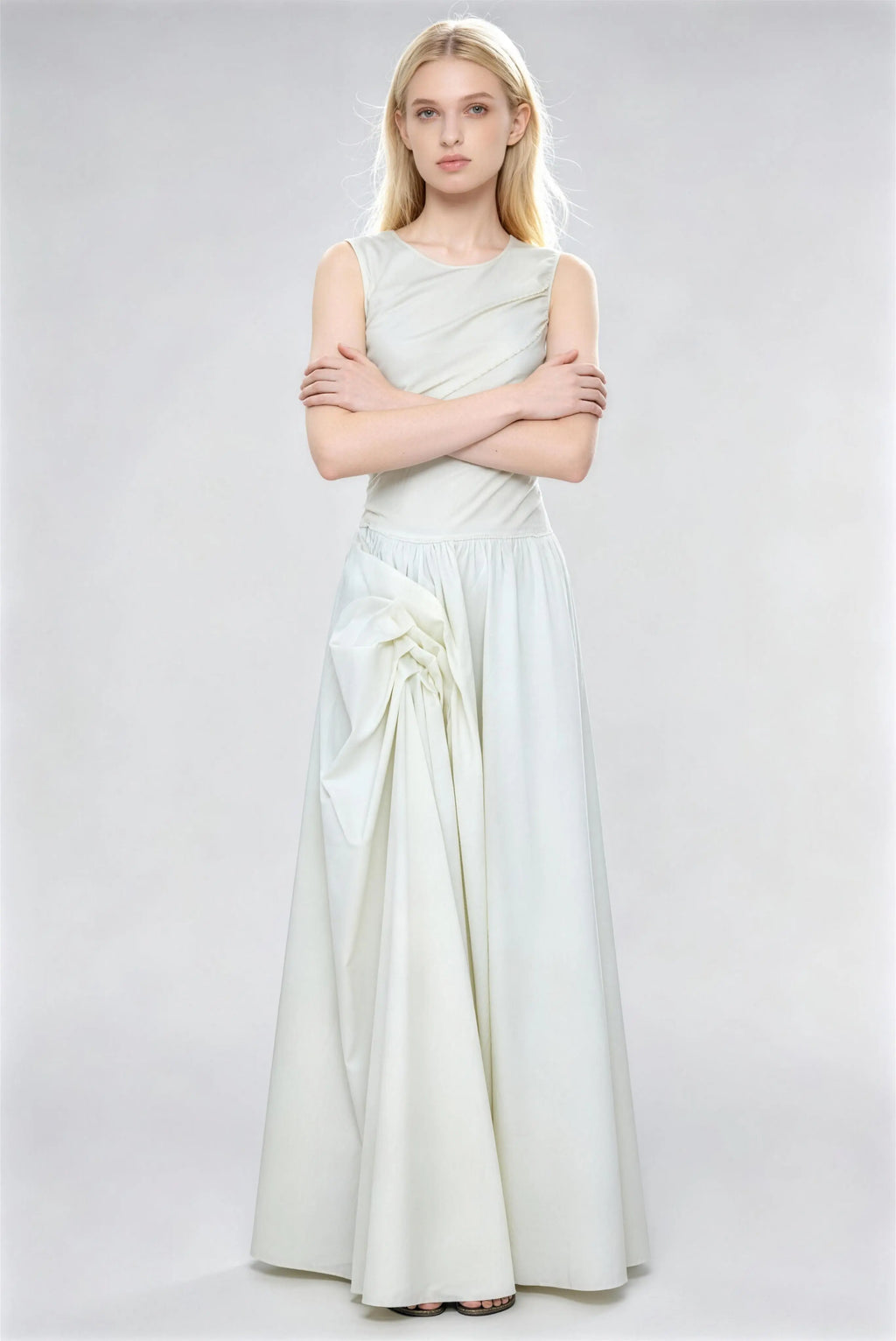 Phoehua Milky White Maxi Dress in Standing Pose, 3D Bow Detail Ruched Waist Crew Neck Sleeveless Elegant Summer Formal Dress