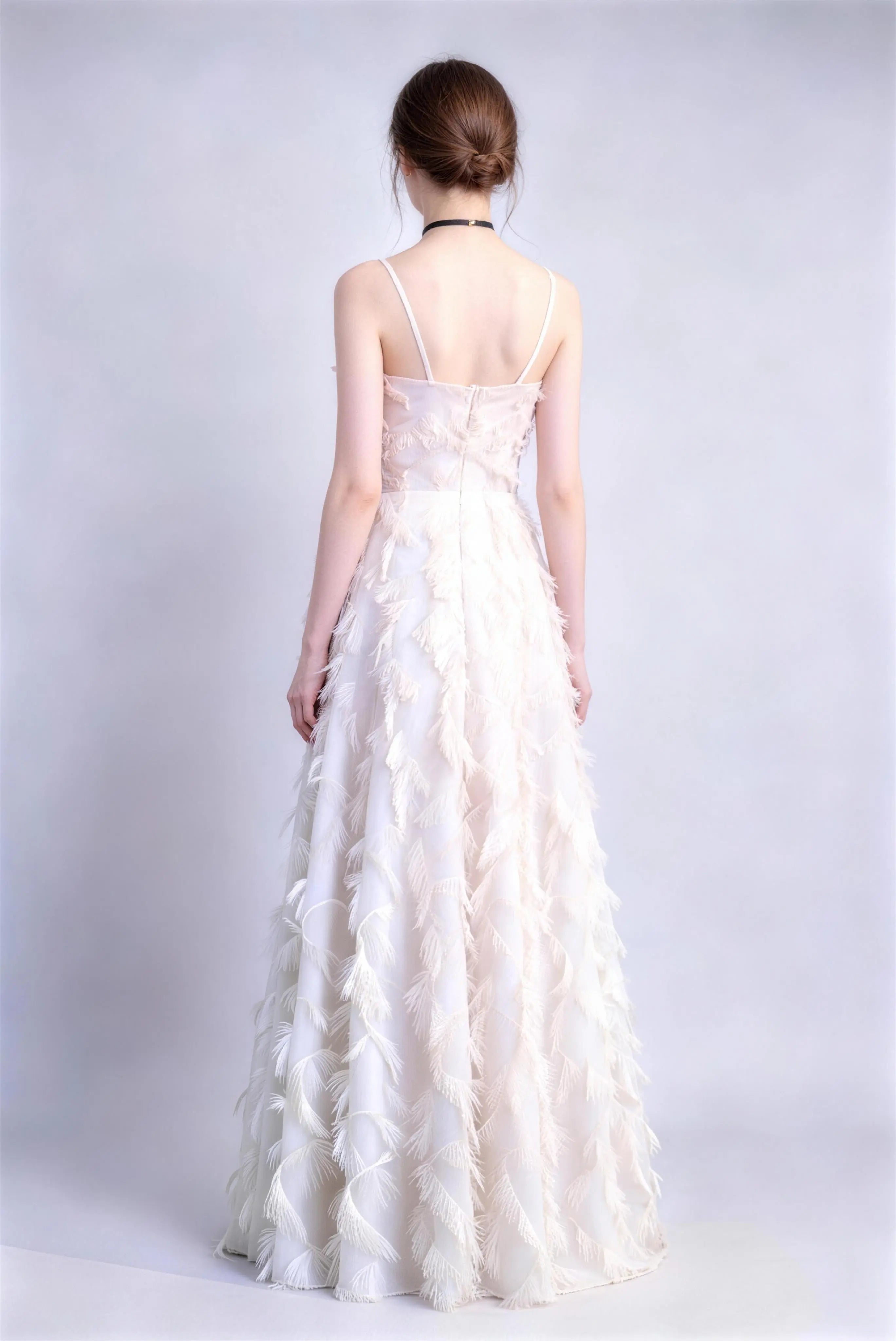 Phoehua Back View of White 3D Feather Tassel Dress, Spaghetti Strap Deep V High Waist A‑Line Formal Evening Gown