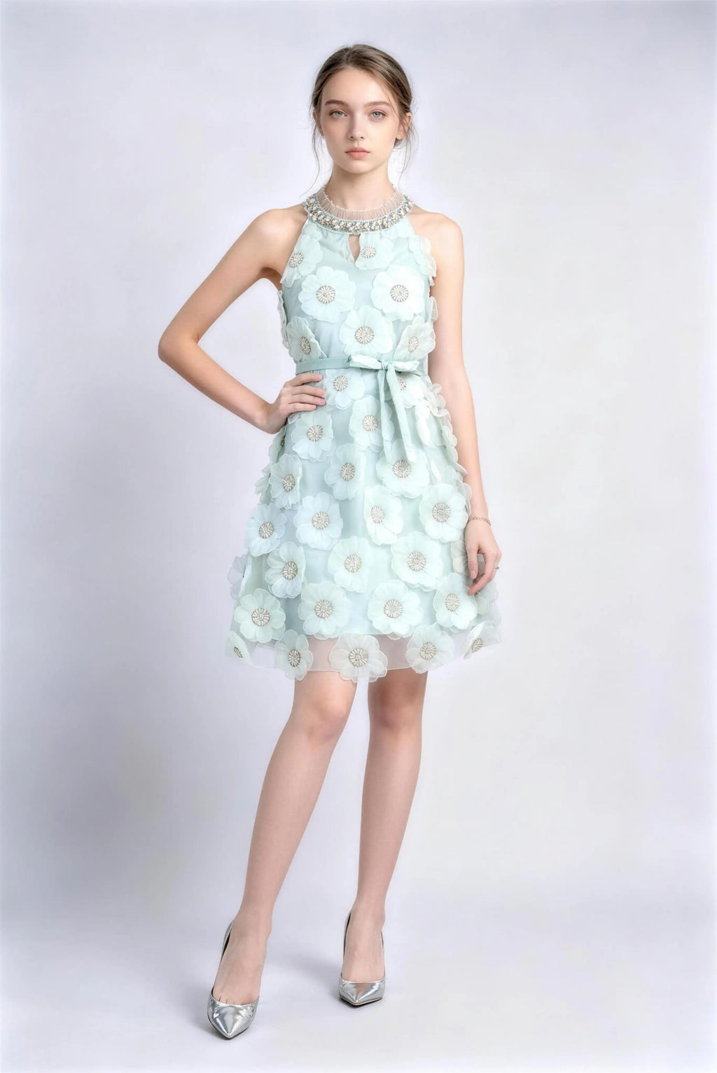 Phoehua Front Pose of Light Green 3D Floral Halter Mini Gown, Rhinestone‑Trimmed Mid‑Waist Self‑Tie Tulle A‑Line Romantic Summer Party Dress