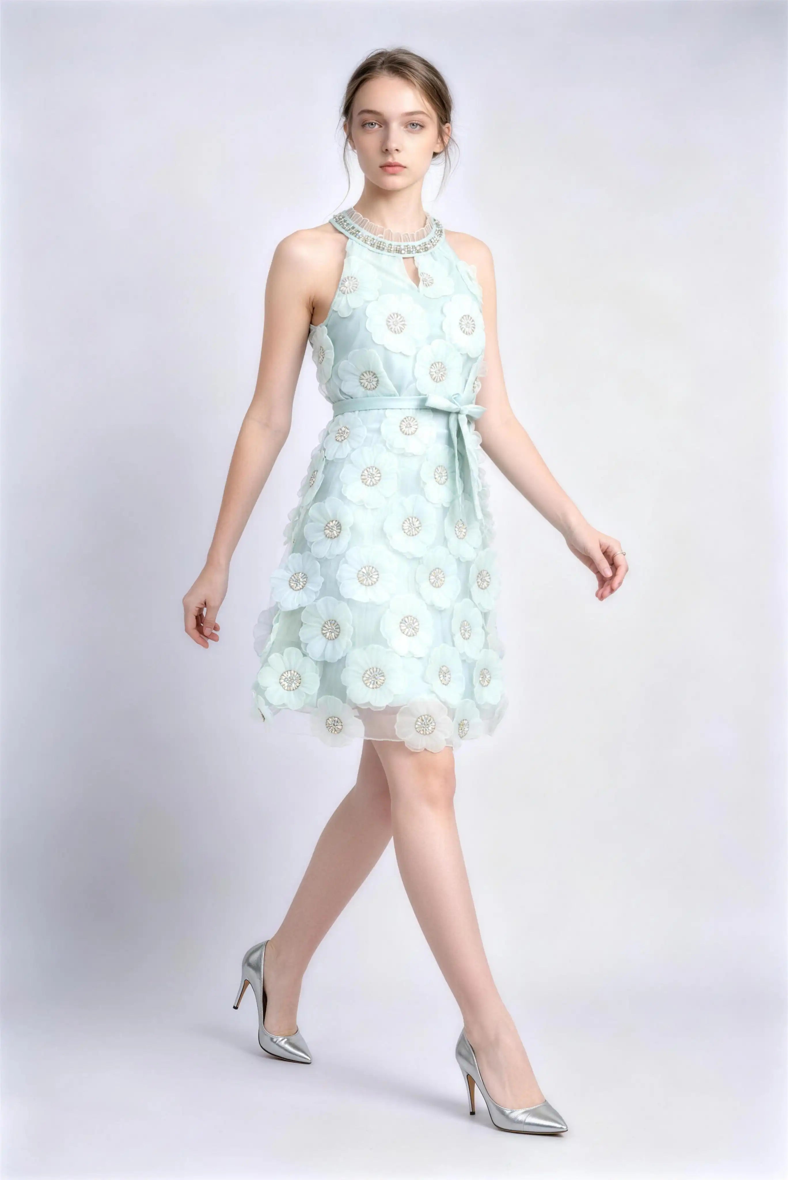 Phoehua Walking Pose of Light Green Halter‑Neck Tulle Dress, 3D Floral Appliqué Rhinestone‑Trimmed Self‑Tie‑Waist A‑Line Formal Cocktail Party Dress