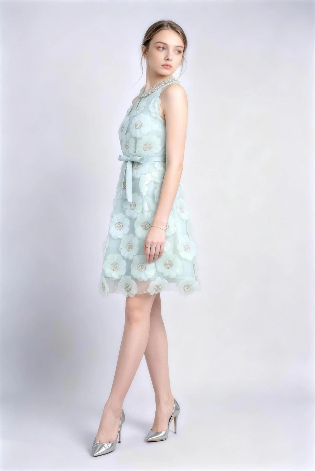 Phoehua Side View of Light Green Elegant Romantic Mini Dress, Halter‑Neck Rhinestone‑Trimmed 3D‑Floral Self‑Tie‑Waist A‑Line Bridal Shower Gown