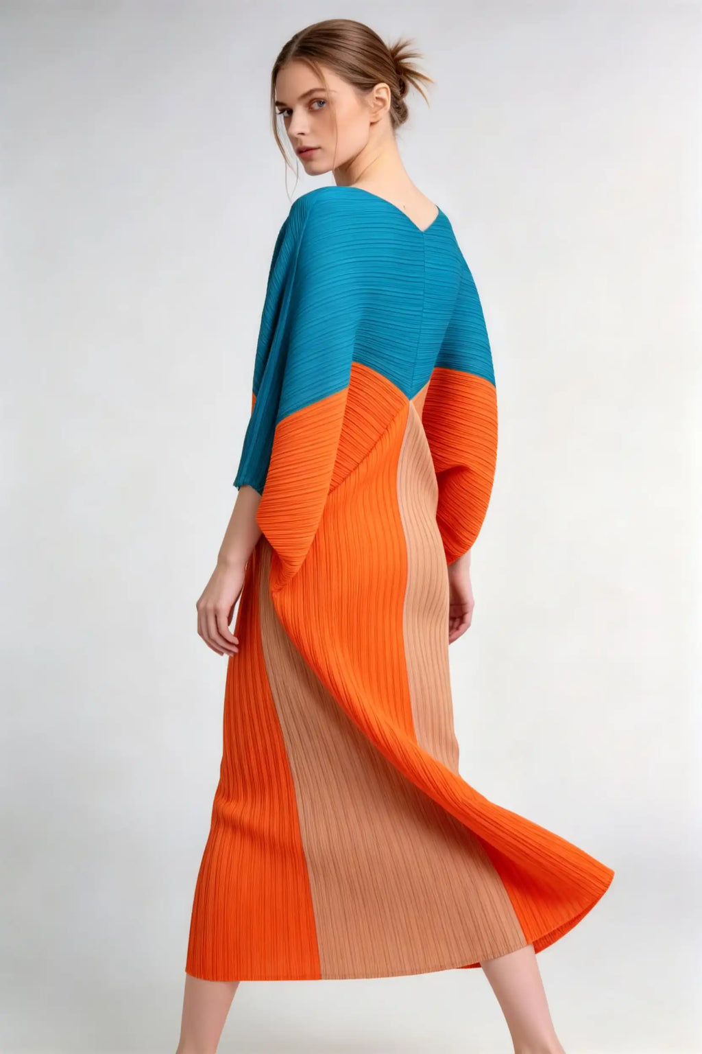 Phoehua Back Twirl View of Avant‑Garde Pleated Commuter Dress, Color‑Block V‑Neck Batwing‑Sleeve High‑Waist Stretch‑Polyester Versatile Midi Dress