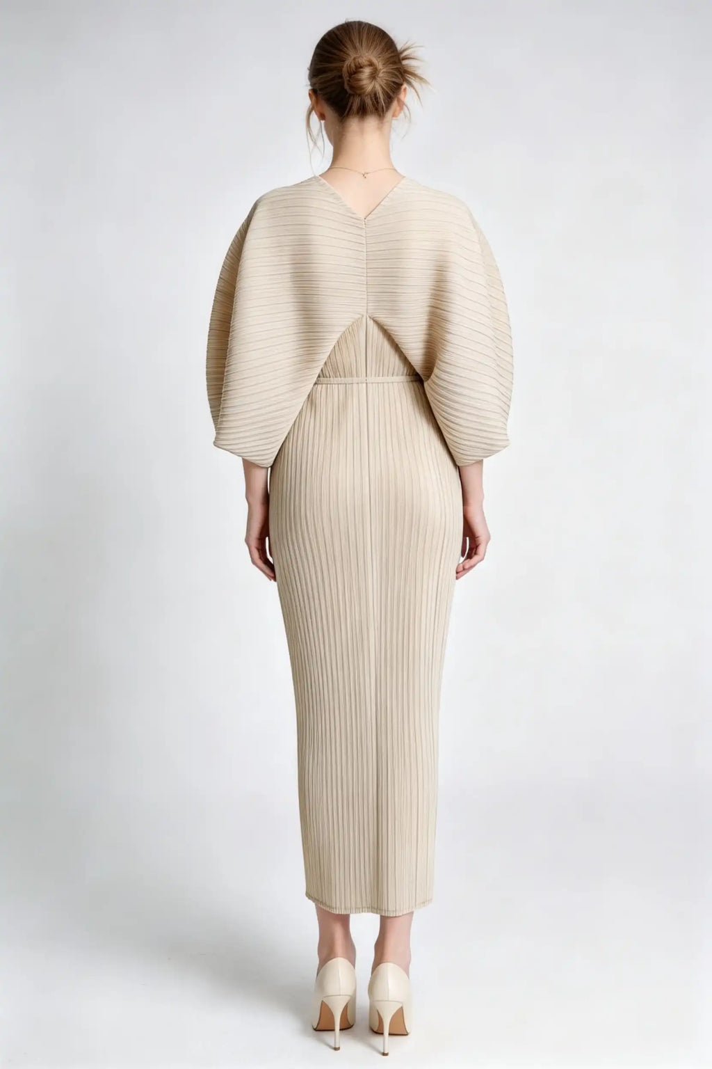 Phoehua Back View of Light Apricot Minimalist Pleated Dress, V‑Neck Batwing‑Sleeve High‑Waist Draped‑Back Stretch‑Polyester Elegant Evening Midi Dress
