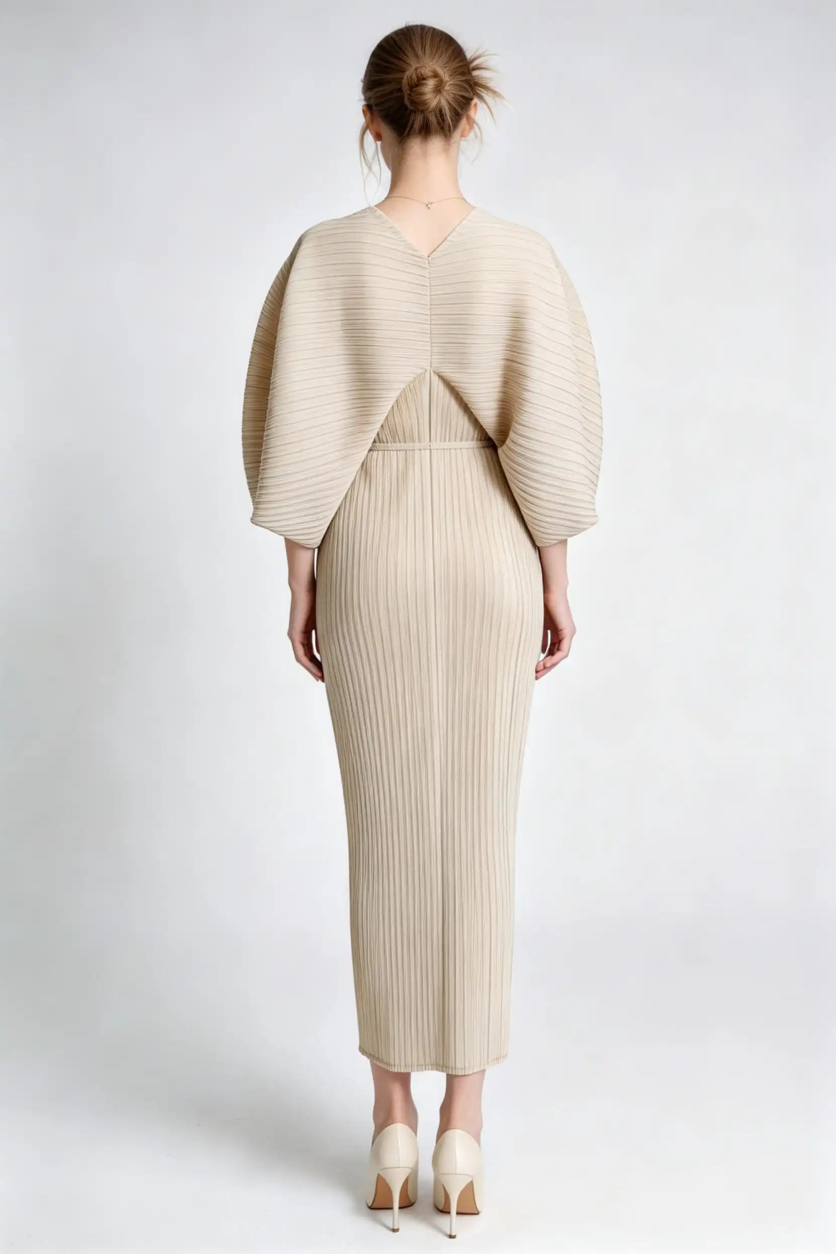 Phoehua Back View of Light Apricot Minimalist Pleated Dress, V‑Neck Batwing‑Sleeve High‑Waist Draped‑Back Stretch‑Polyester Elegant Evening Midi Dress
