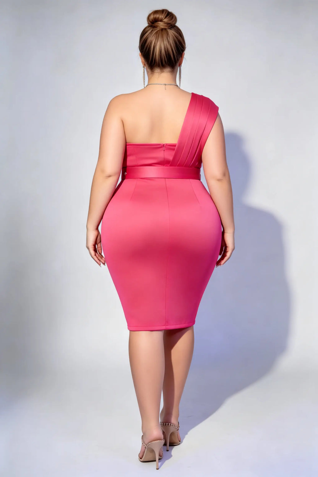 Plus Size Rose Red Elegant One-Shoulder Pleated Bodycon Midi Dress – phoehua