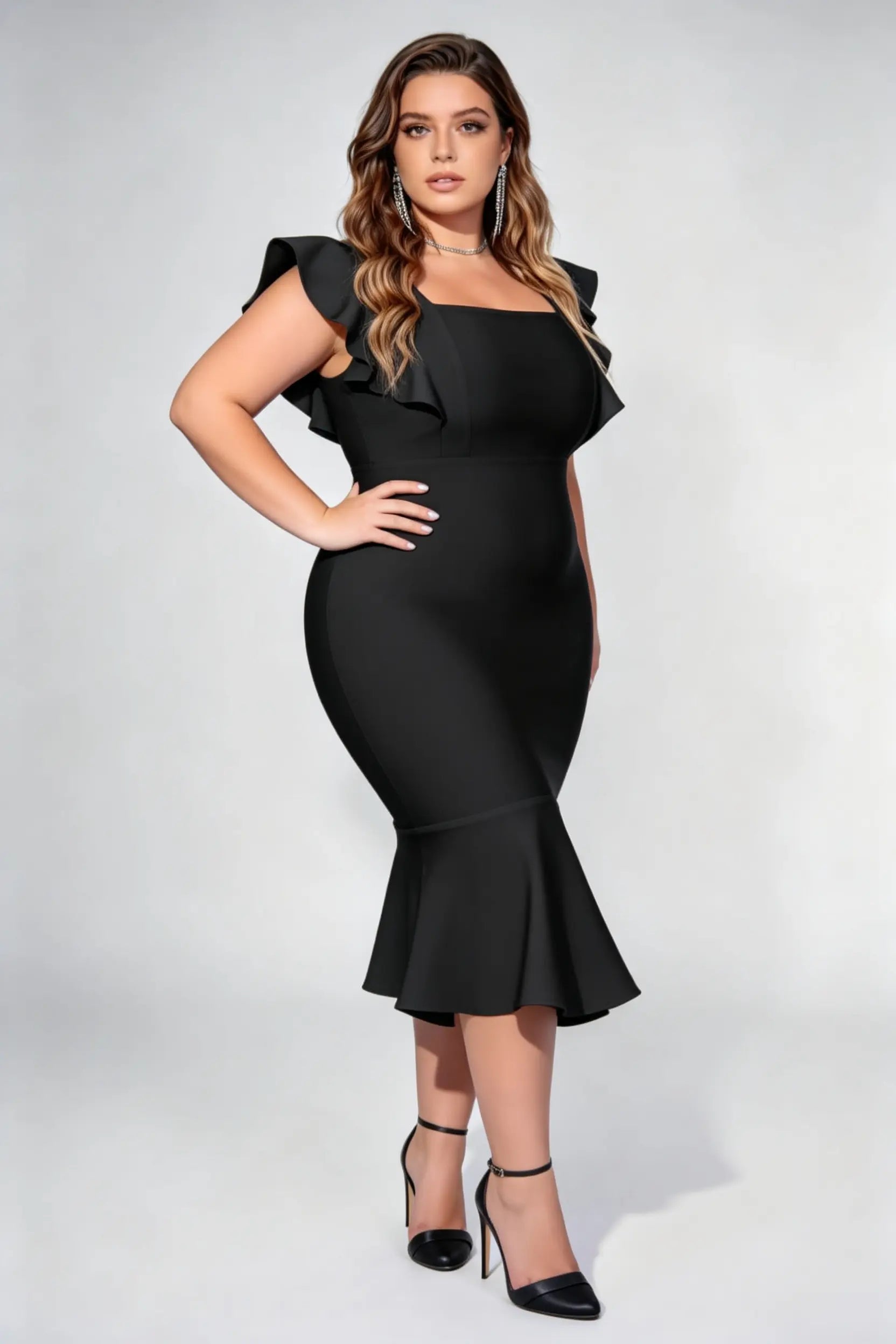 Plus Size Black Square Neck Ruffle Mermaid Midi Dress