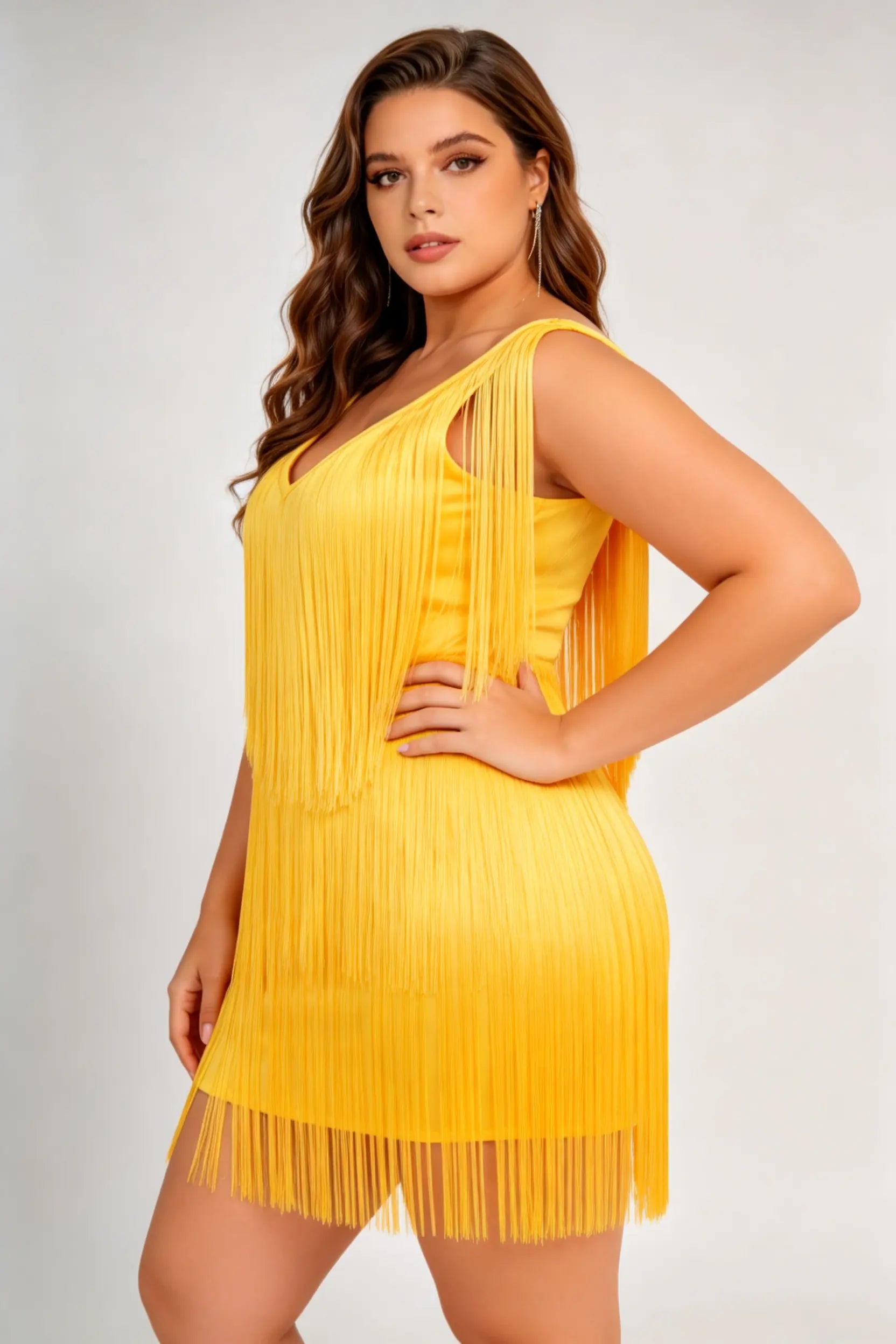 Plus Size Yellow Fringe Mini Dress - V-Neck Sleeveless Flapper Style Party Dress