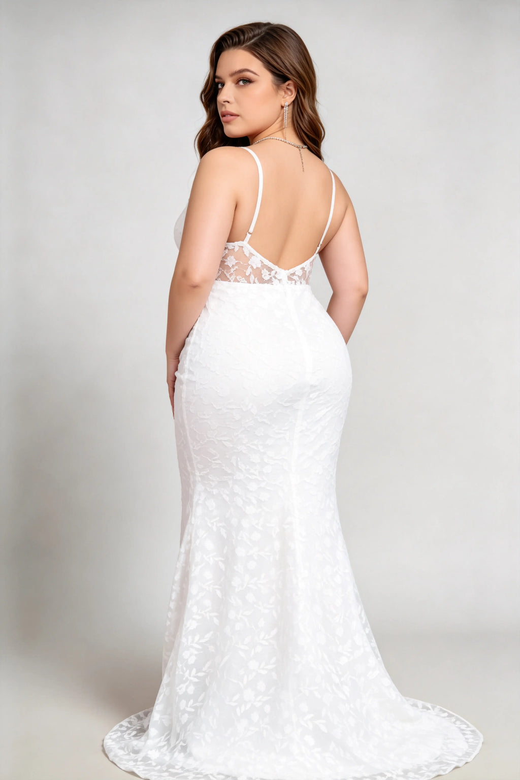 Plus Size White Lace Deep V-Neck Spaghetti Strap Mermaid Wedding Dress With Small Train