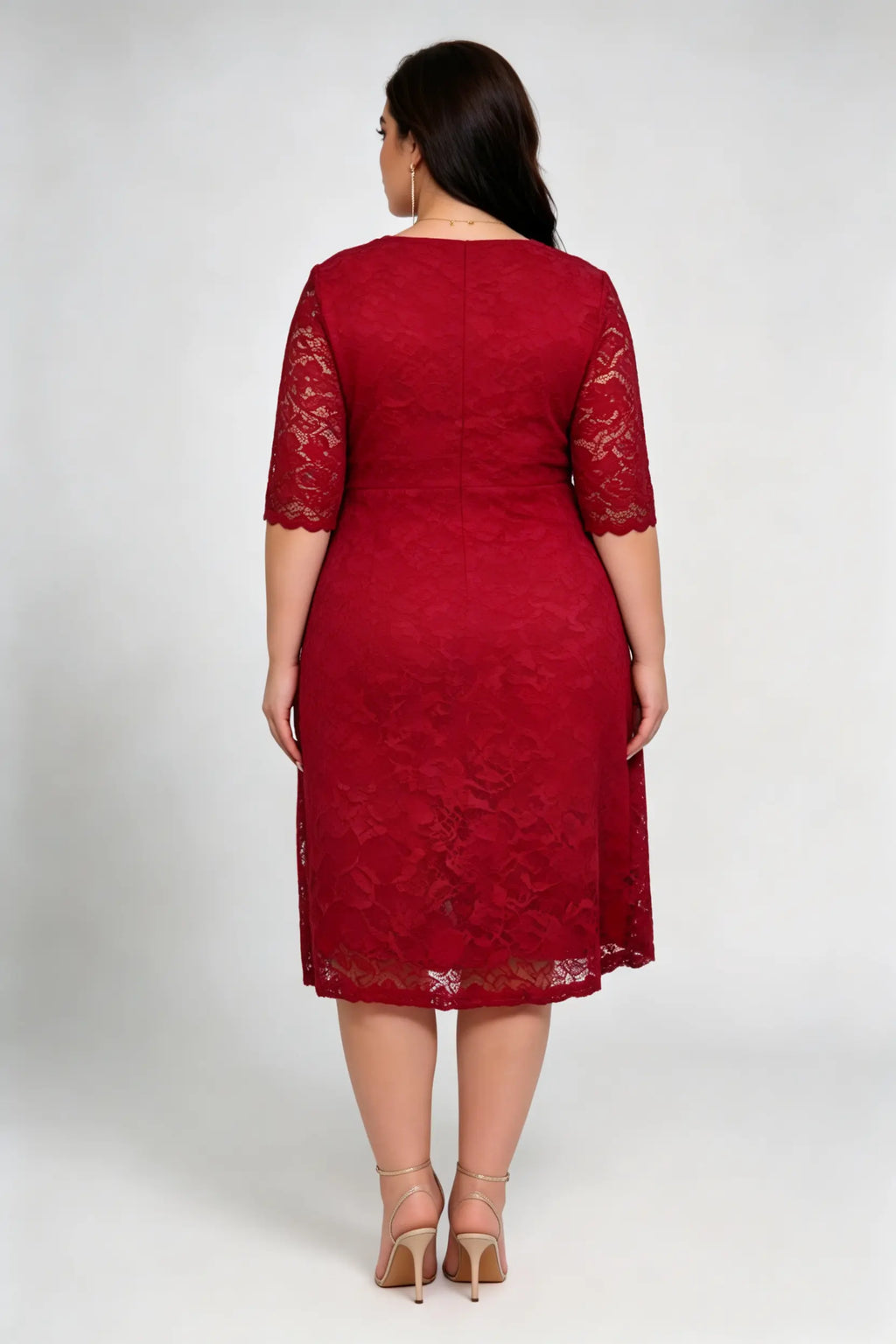 Plus Size Red Lace V-Neck 3/4 Sleeve A-Line Midi Cocktail Dress