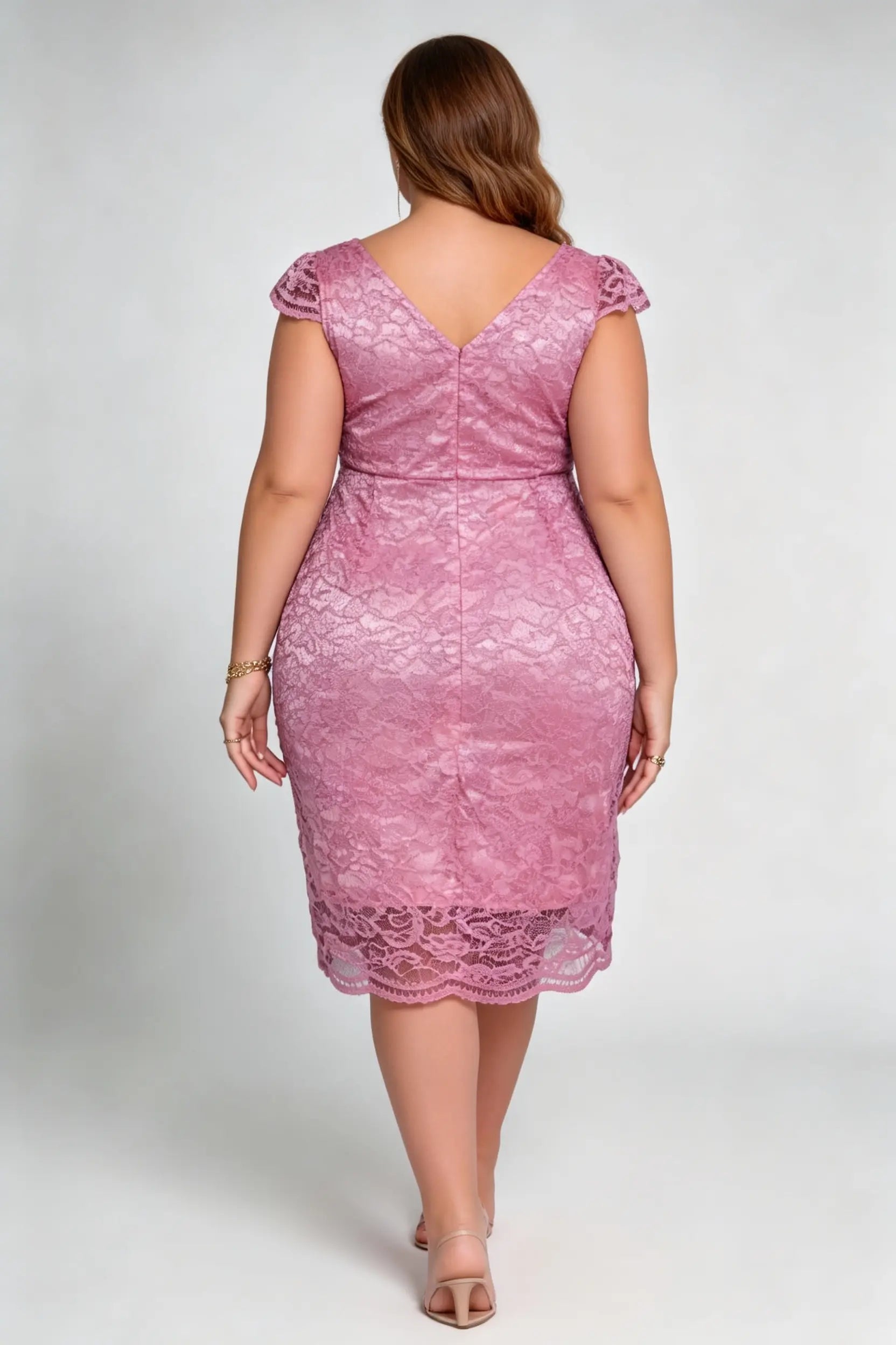Plus Size Pink Lace Cap Sleeve Round Neck Bodycon Midi Dress - Elegant Semi-formal Wedding Guest Dress