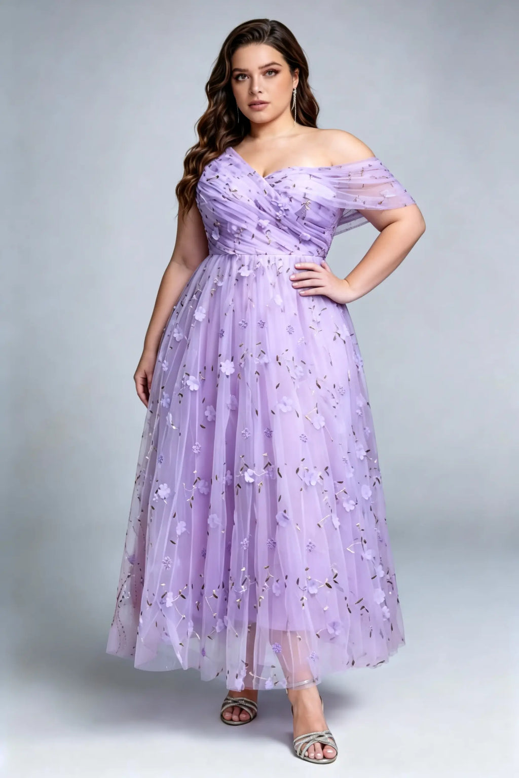 Curvy model wearing plus size purple lavender one-shoulder tulle formal dress – elegant 3d floral embroidery evening gown