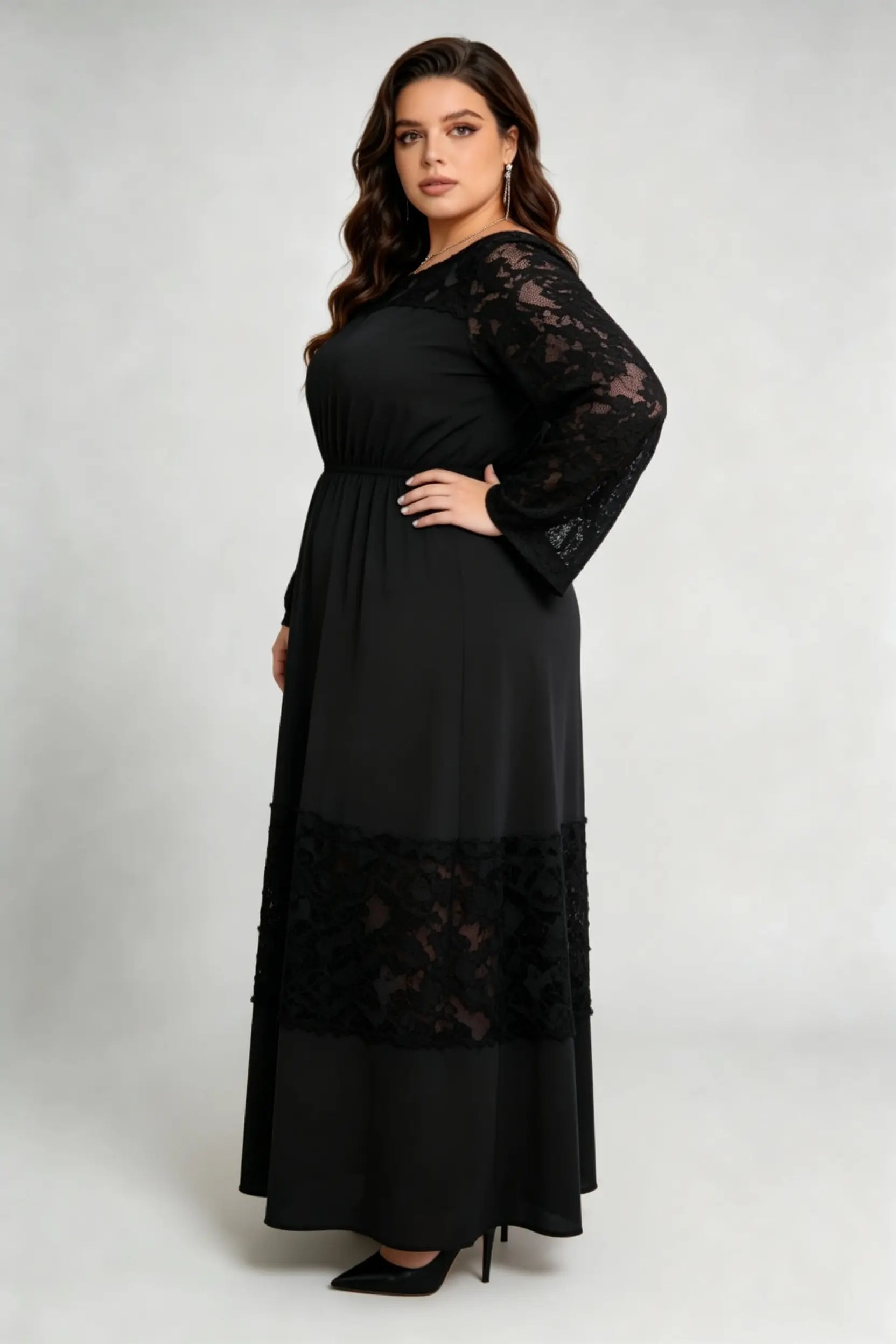 Plus Size Black Lace Panel Maxi Dress, Round Neck Long Sleeve Elastic Waist A-Line Elegant Evening Dress