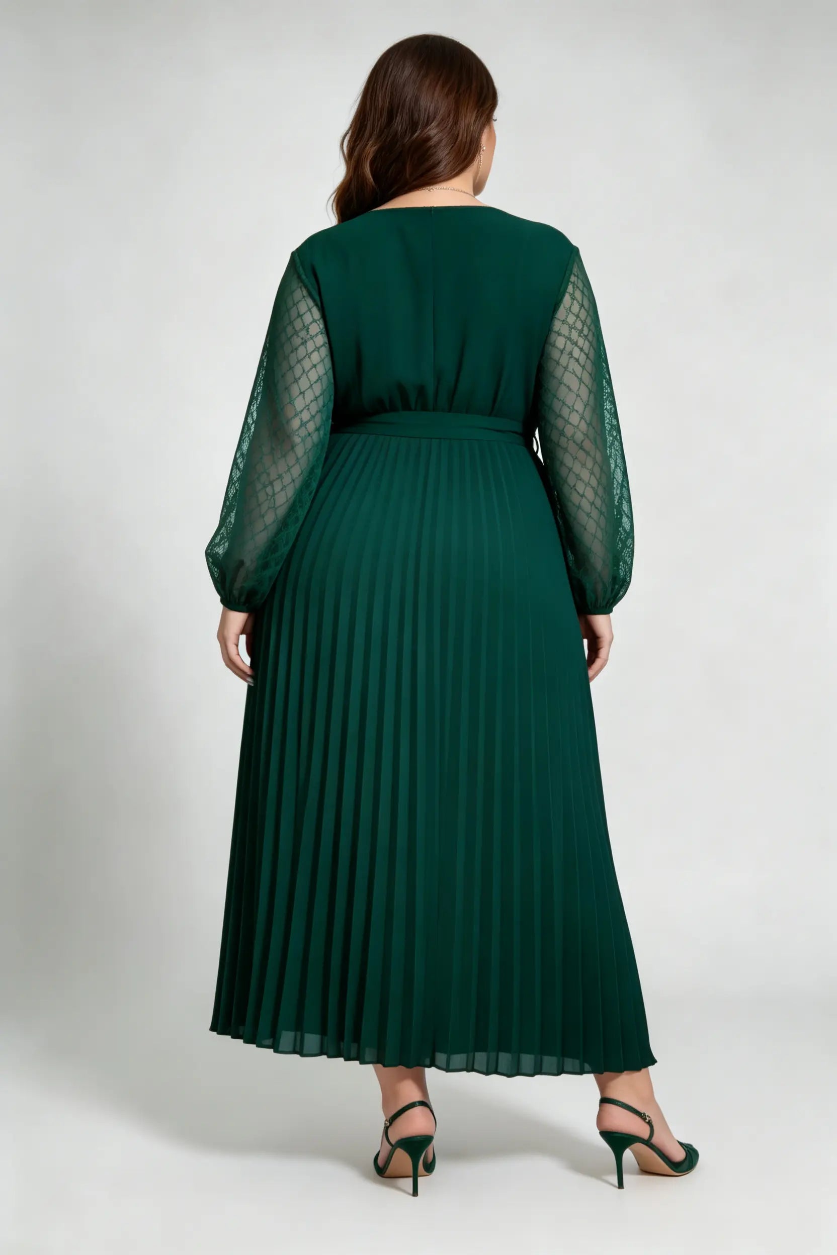 Plus Size Emerald Green Lace Sleeve Pleated Maxi Dress, V-Neck Self-Tie Belted Chiffon A-Line Formal Dress