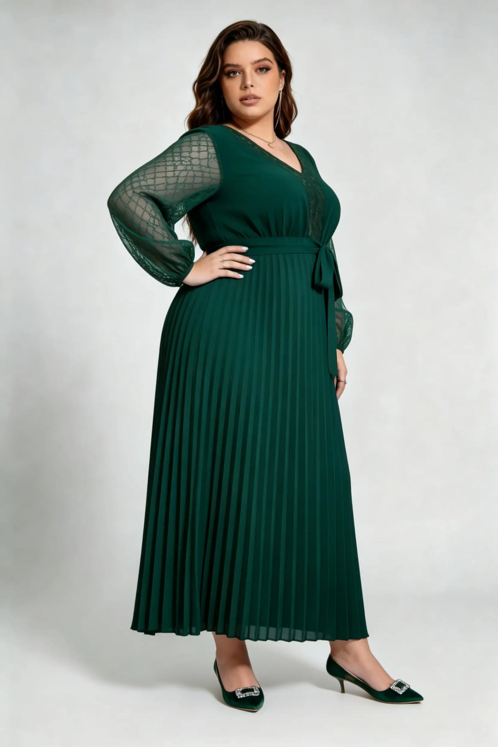 Plus Size Emerald Green Lace Sleeve Pleated Maxi Dress, V-Neck Self-Tie Belted Chiffon A-Line Formal Dress