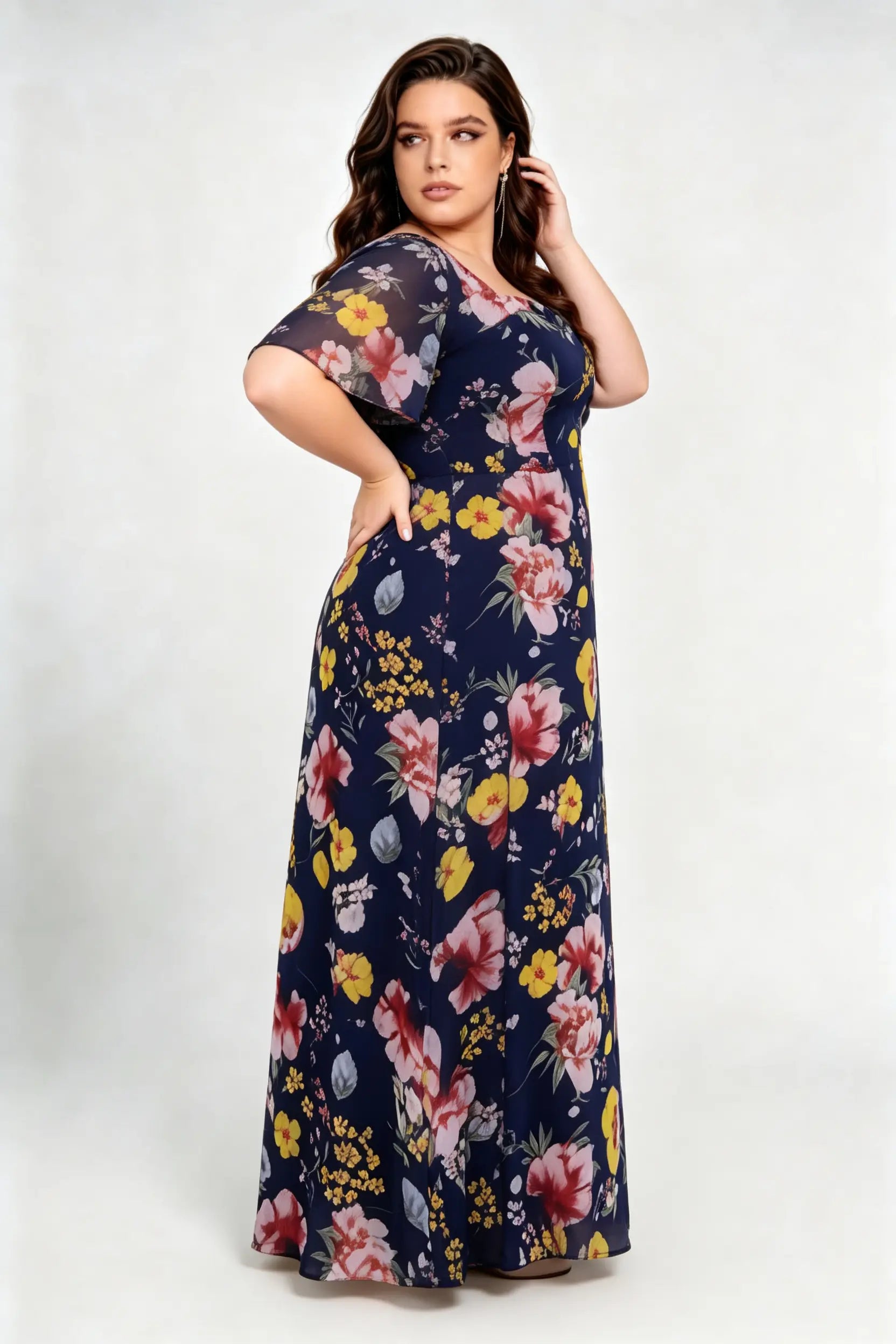 Plus Size Navy Blue Floral Print Maxi Dress with Sweetheart Neckline & Flutter Sleeves