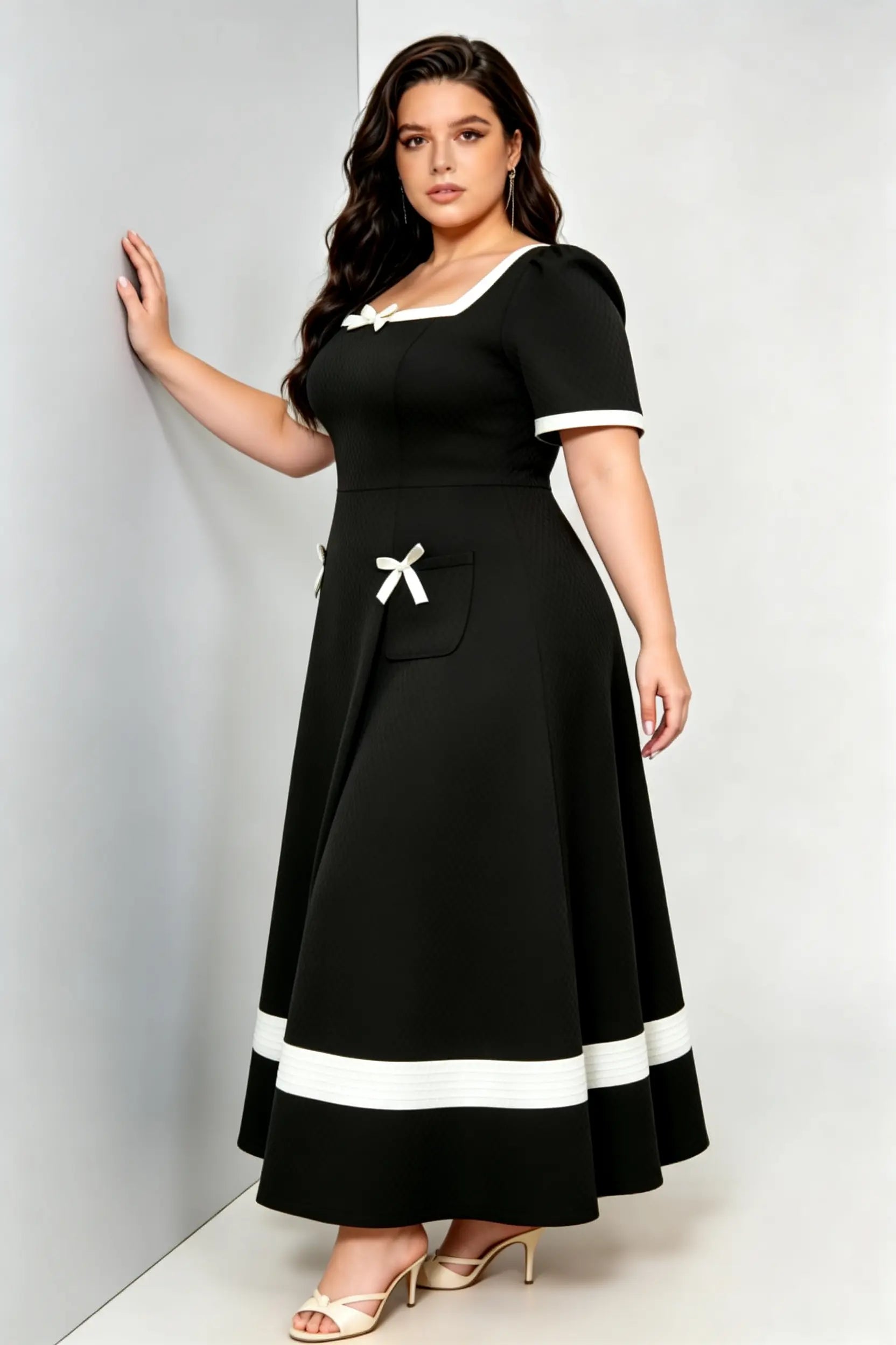 Plus Size Black and White Bow Detail A-Line Maxi Dress with Square Neck