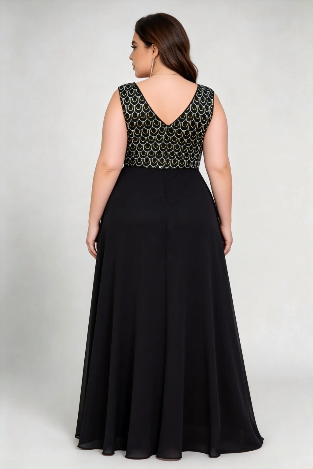 Plus Size V Neck Scale Sequin Bodice Chiffon A Line Sleeveless Maxi Bridesmaid Evening Gown
