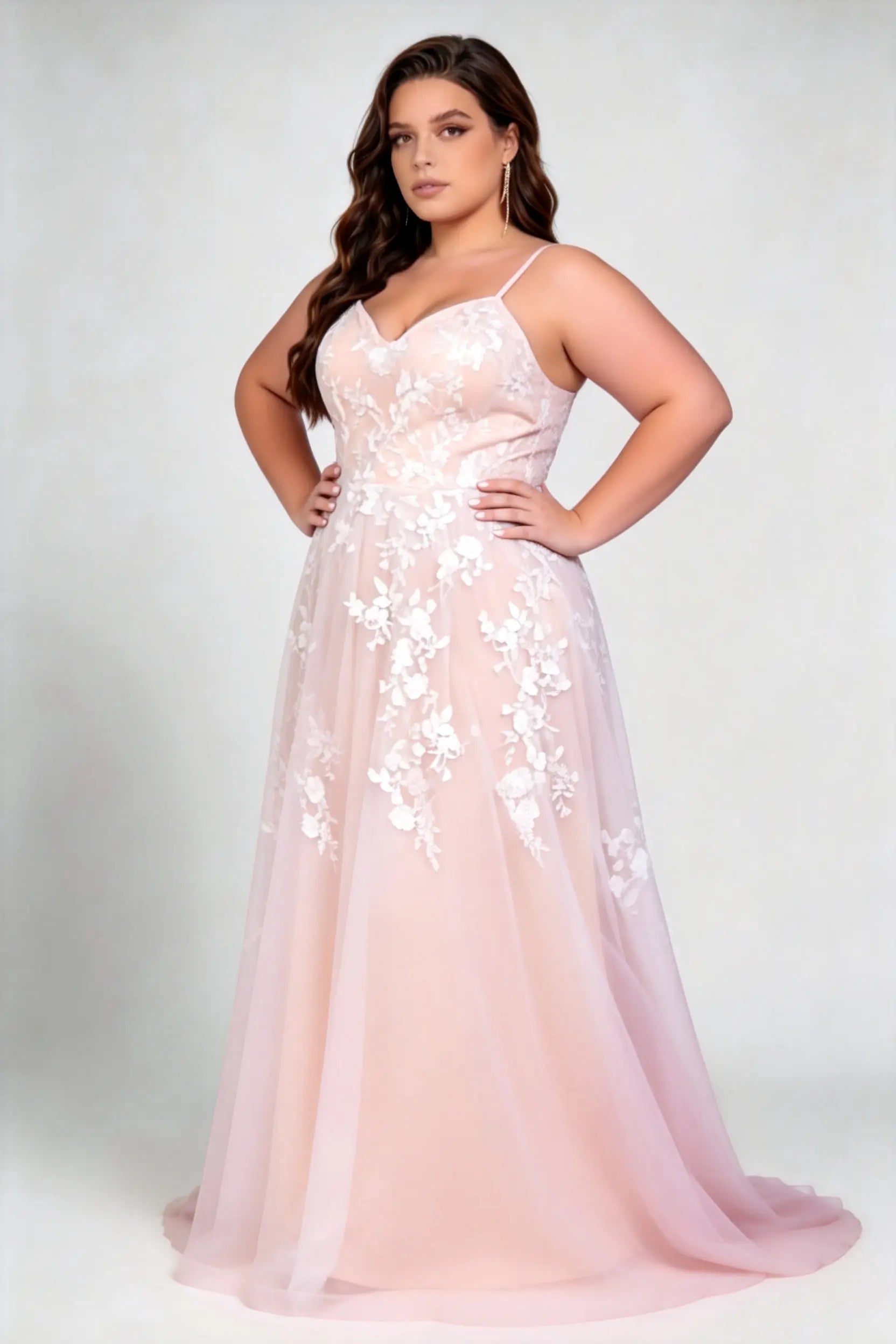 Plus Size Spaghetti Strap Deep V 3D Floral Applique Tulle Fitted Waist Train Floor Bridesmaid Evening Dress