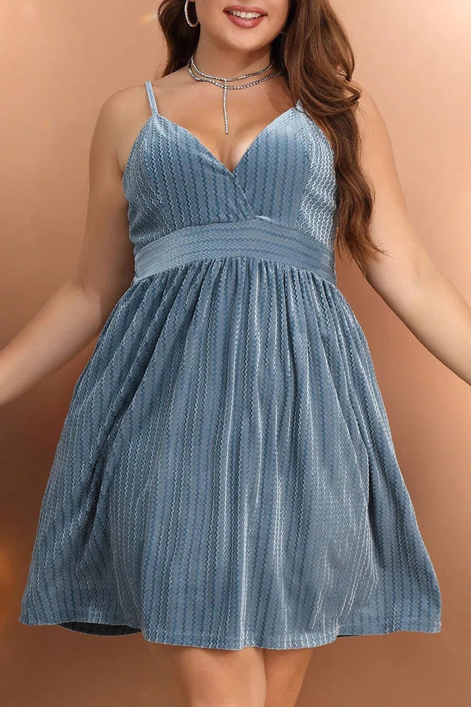 Plus Size V-Neck Textured Velvet Cami Dress, Sleeveless High-Waist A-Line Short Party Dress