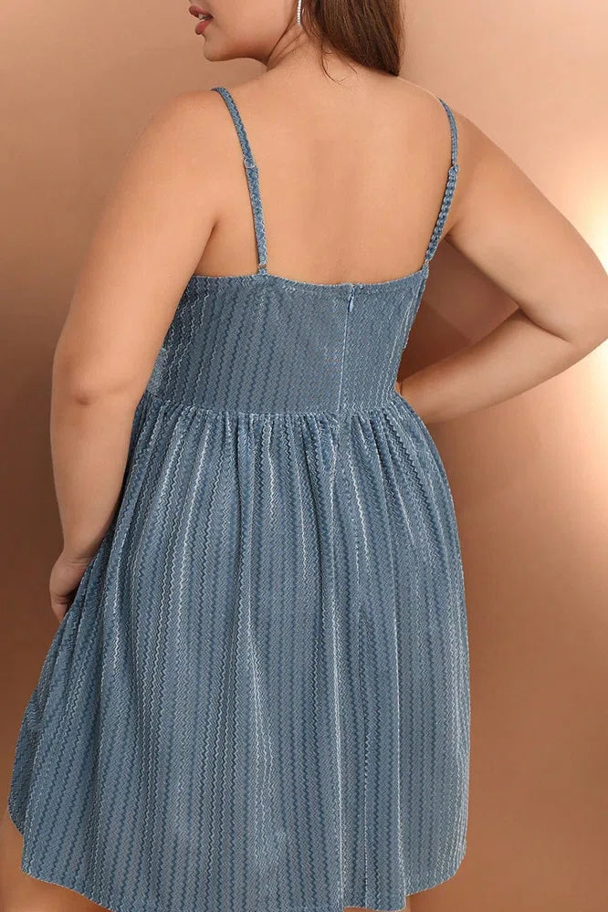 Plus Size V-Neck Textured Velvet Cami Dress, Sleeveless High-Waist A-Line Short Party Dress