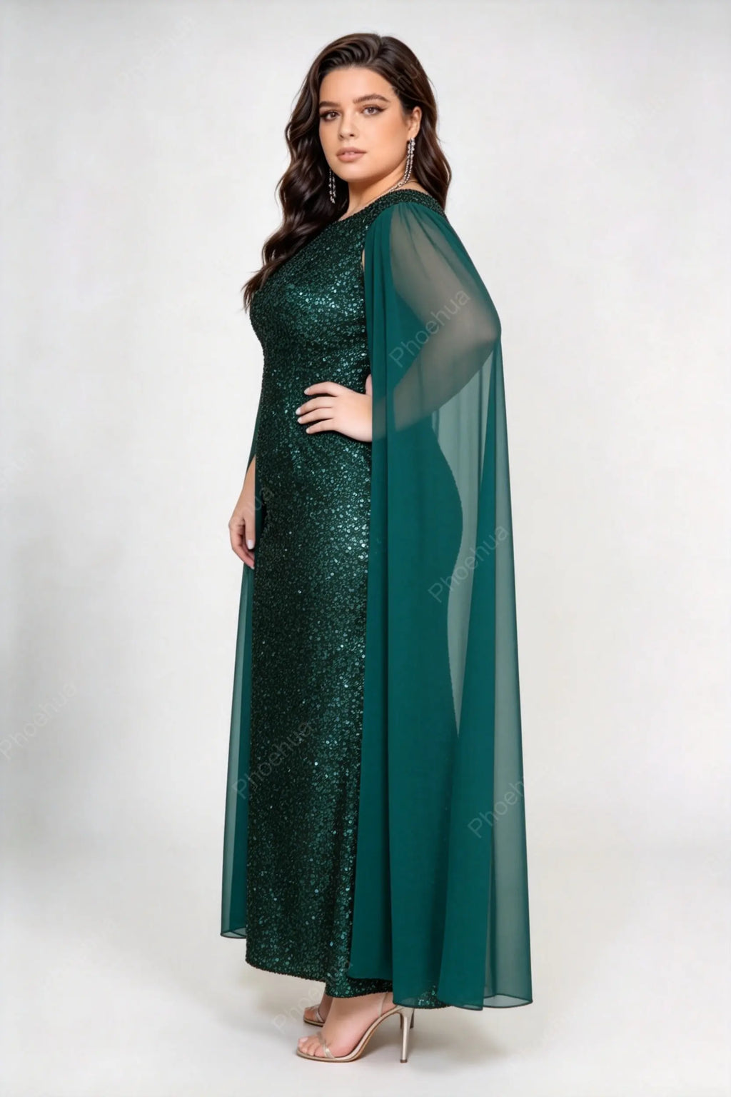 Plus Size Dark Green Round Neck Full Sequin Mermaid Maxi Gown With Chiffon Cape Sleeves Formal Evening Dress