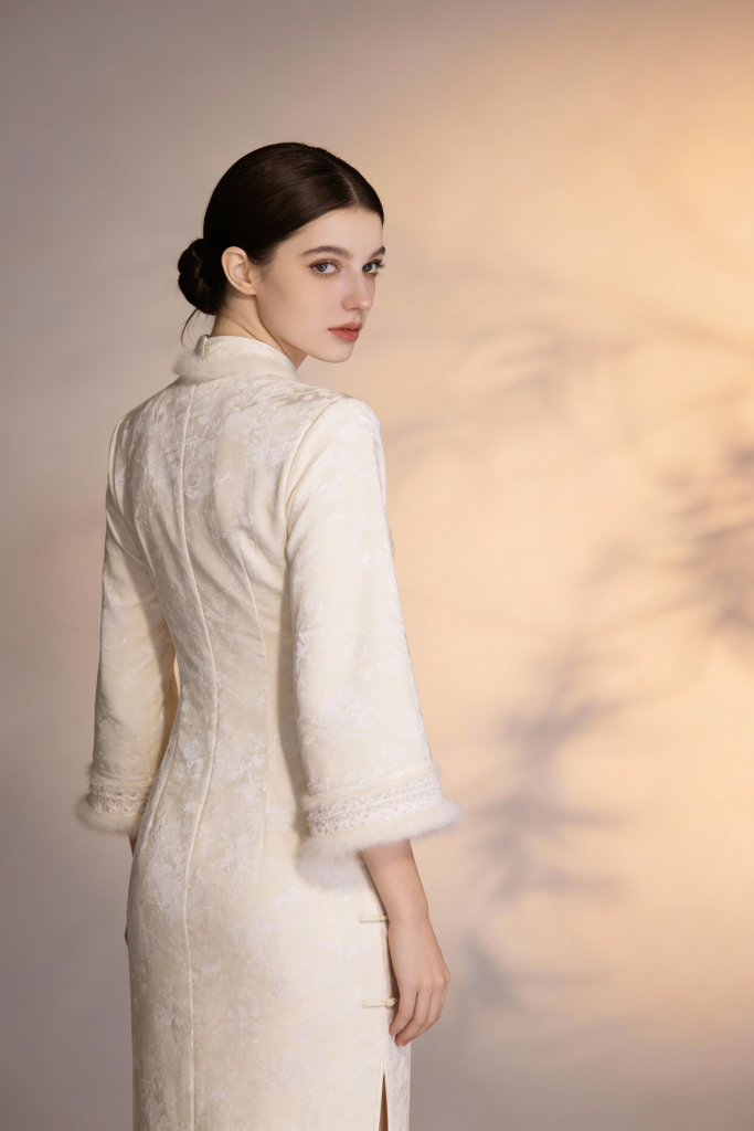 New Winter Stand Collar Chinese Cheongsam